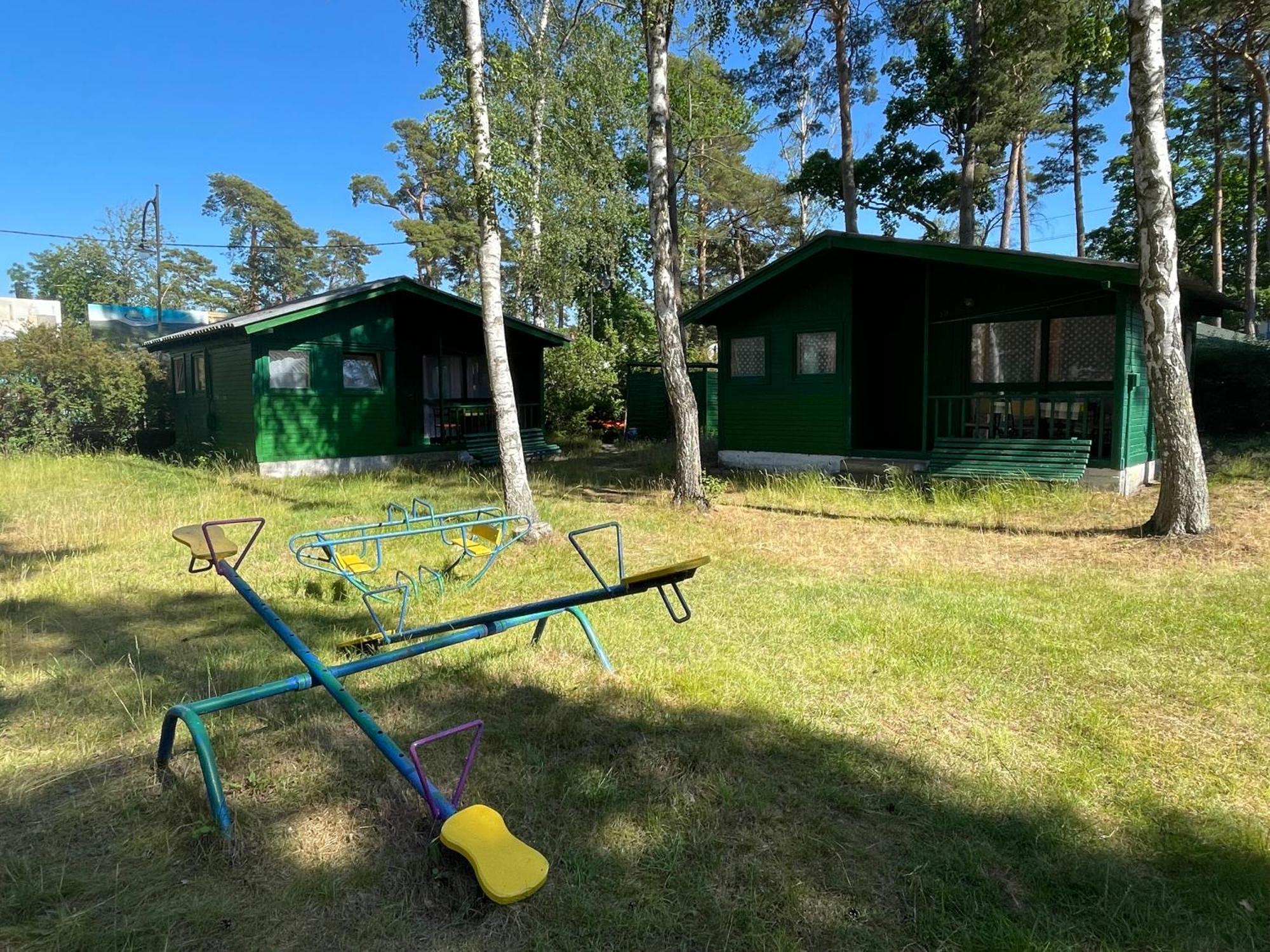 Domki Letniskowe Delfin Mrzeżyno Exterior foto