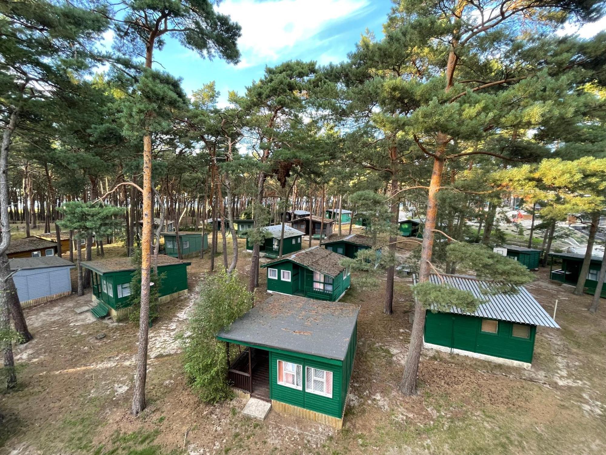 Domki Letniskowe Delfin Mrzeżyno Exterior foto